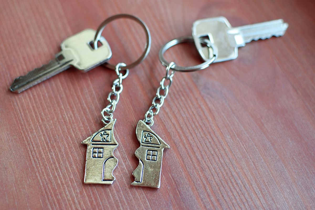What Happens to Your Rental Property in a Divorce or Estate Settlement?